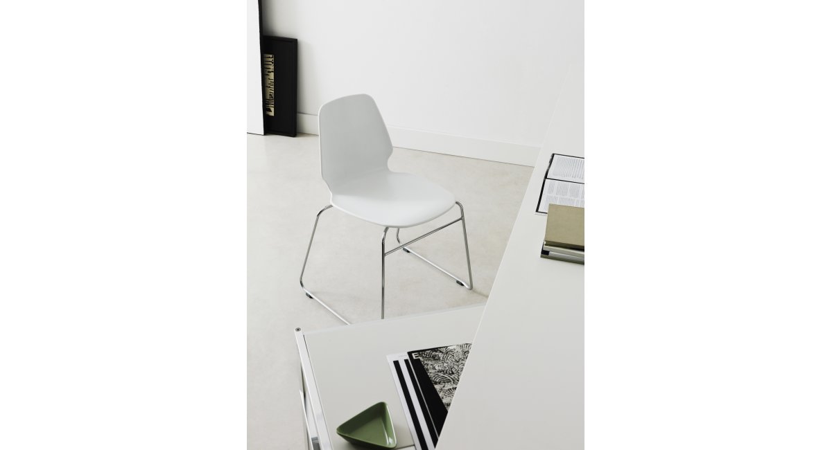 Alias, Selinunte chair