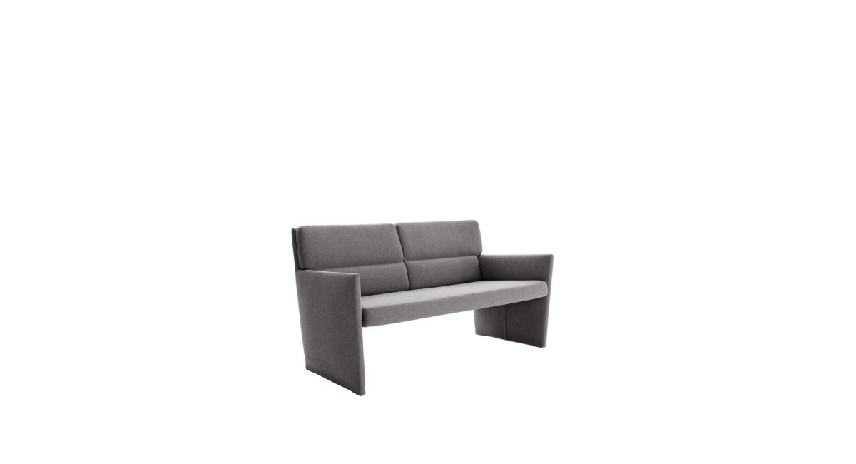 sofa_Posa_David Chipperfield_b&amp;b_minim showroom