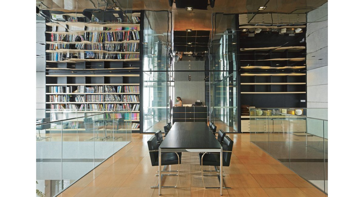 USM, USM Haller conference table