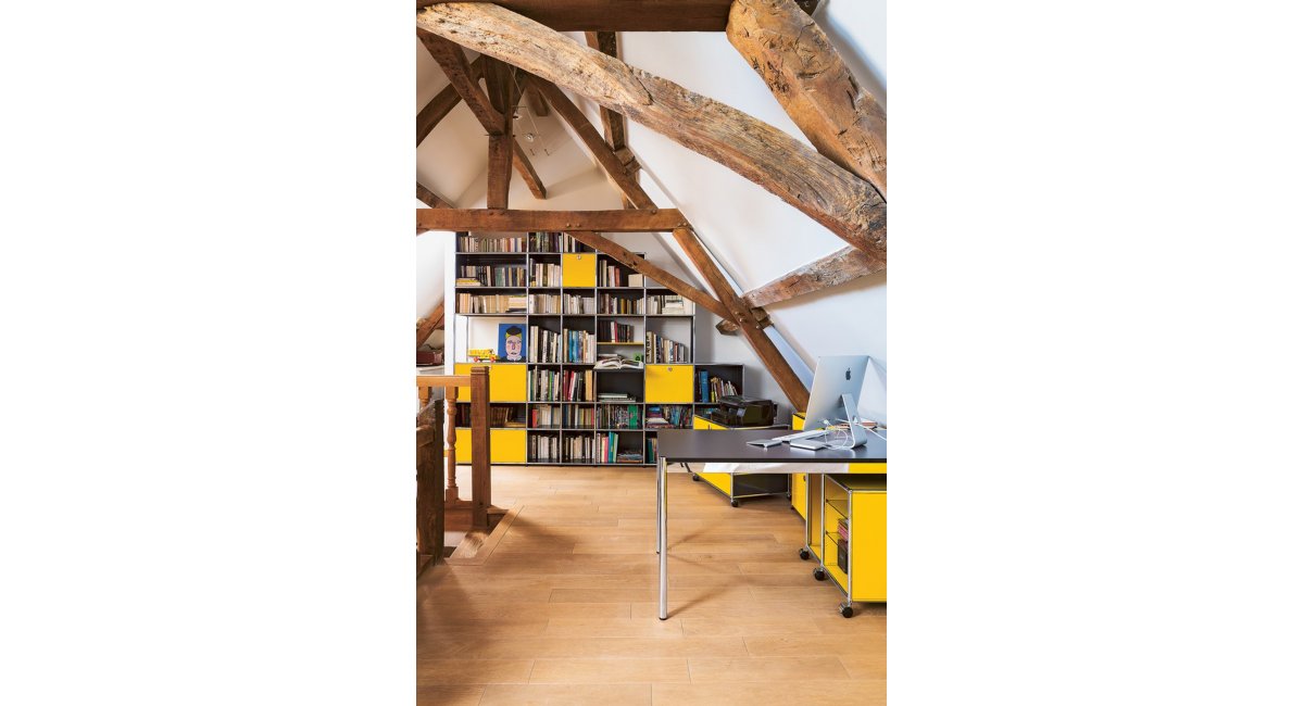 USM, USM Haller home office table