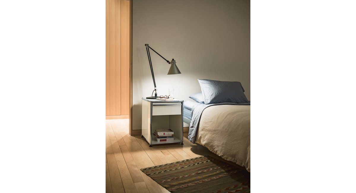 USM, USM Haller night table