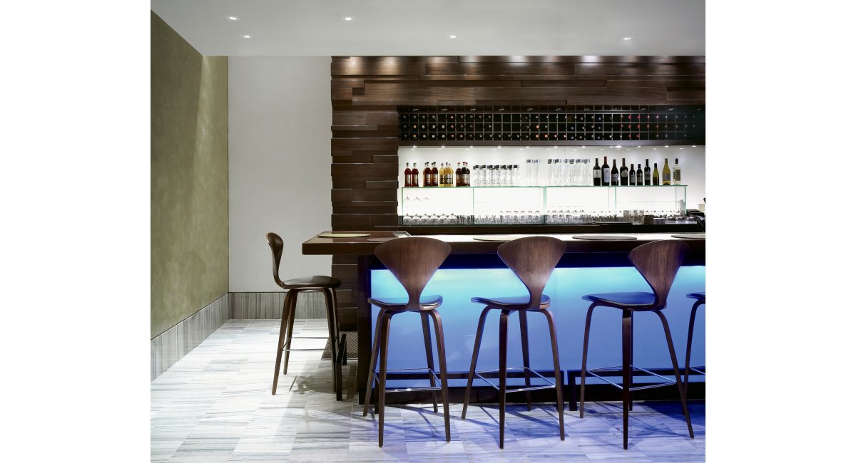 Cherner, Bar stool metal