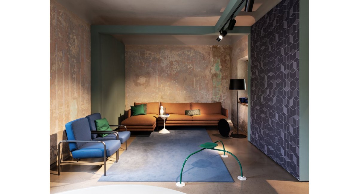 Allunaggio Zanotta MINIM Barcelona