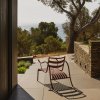 Casa Alta, Cadaqués, terrassa amb gandula i vistes al mar — Francesc Rifé Studio per a MINIM