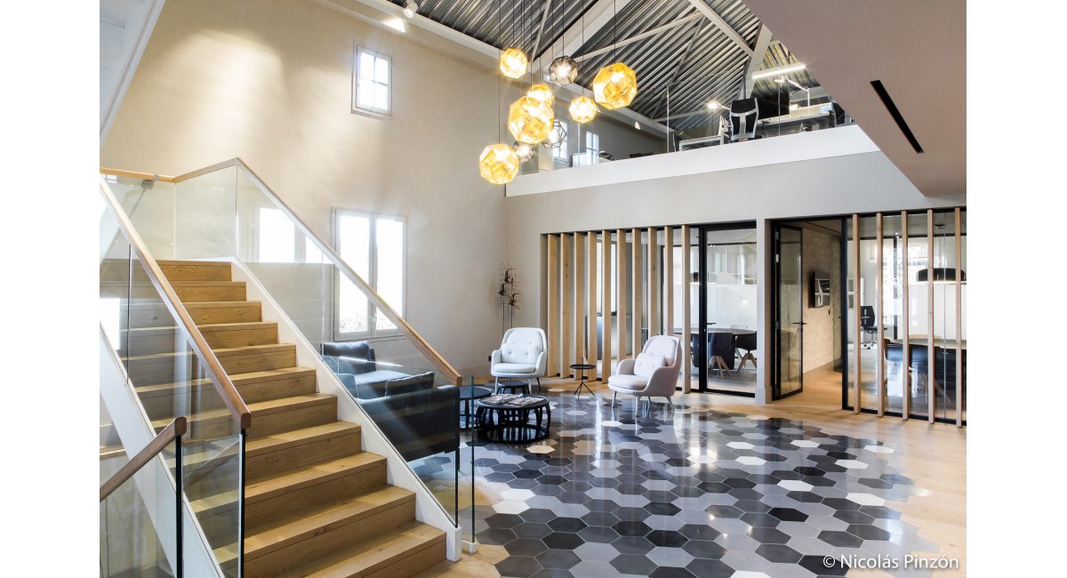 Proyecto mobiliario La Roca Village Barcelona