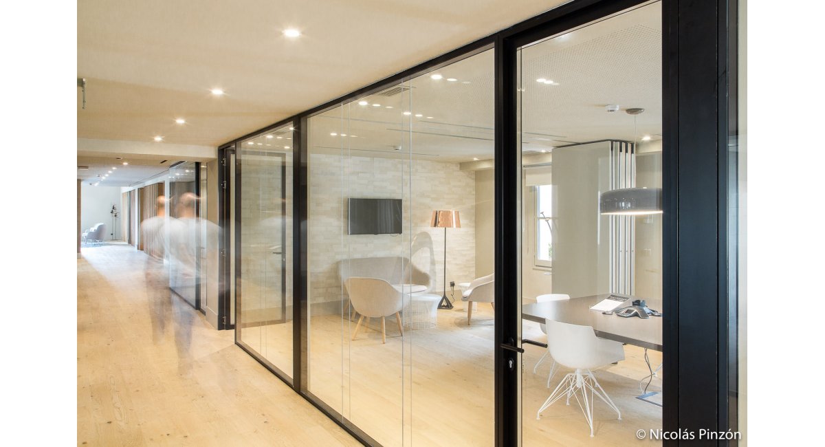 Proyecto mobiliario La Roca Village Barcelona