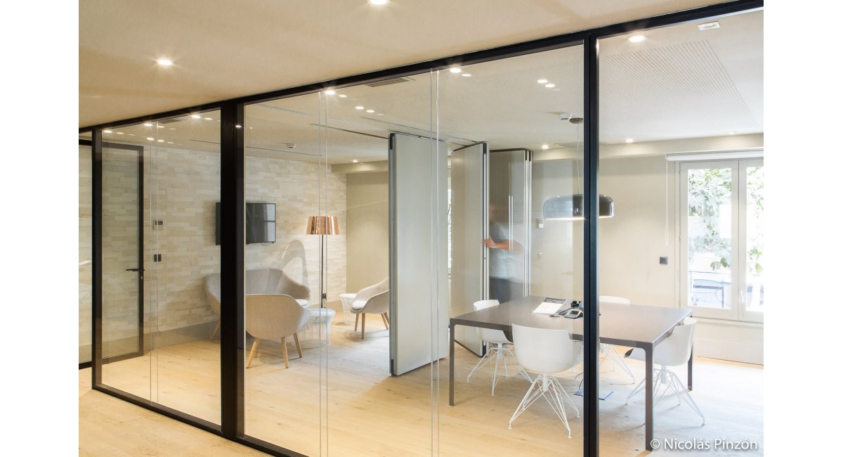 Proyecto mobiliario La Roca Village Barcelona