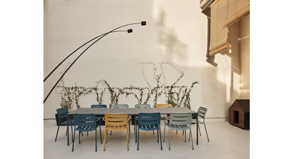 Loft industrial, Barcelona MINIM mobiliario iluminación