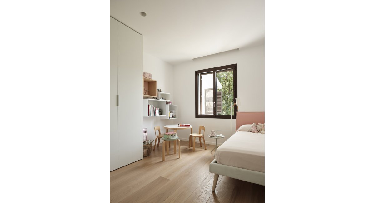 Mobiliario MINIM proyecto casa Maresme