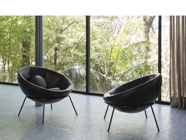 Lina Bo Bardi & The Bowl Chair en MINIM