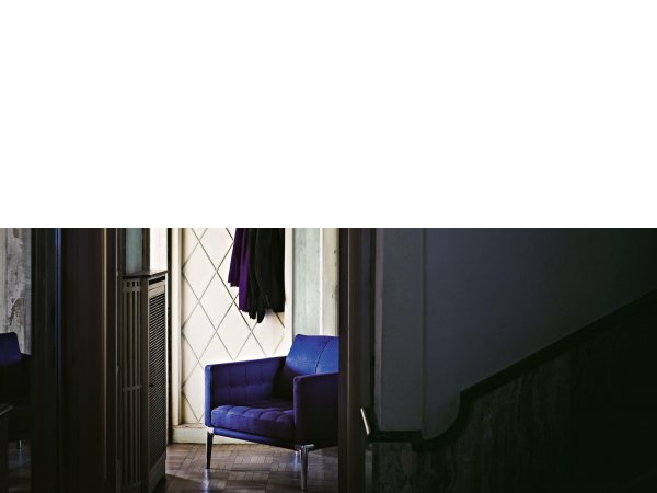 Cassina, 243 Volage