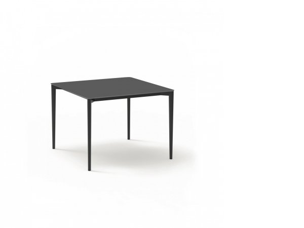 Expormim-Nude Mesa-MUT Design- MINIM Showroom