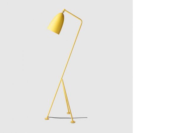 Grasshoppa_Floor Lamp_lámpara de pie_lámpara amarilla_Gubi_MINIM