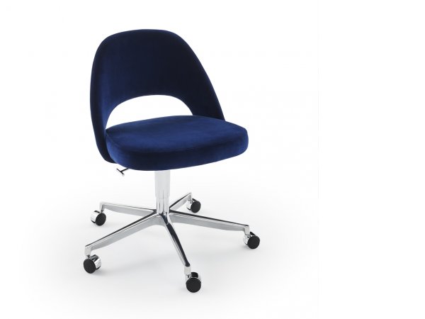 KNOLL_Saarinen Conference Chair Relax_ silla oficina _ MINIM