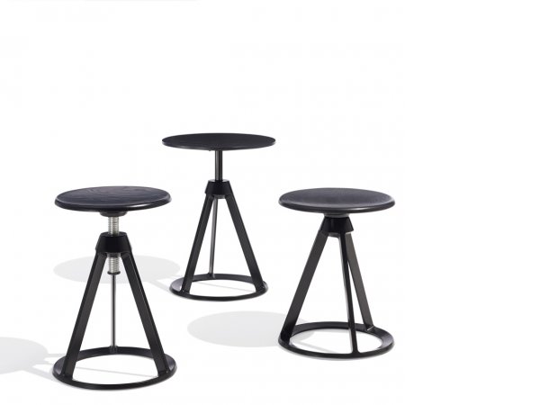 Knoll-Piton-Edward Barber and Jay Osgerby2015-MINIMShowroom