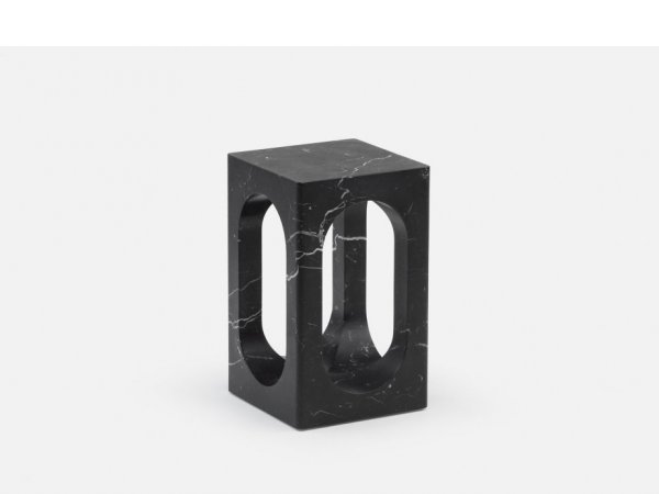 Mesa Carlo de la Espada en Minim 