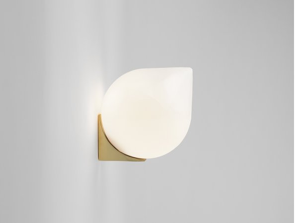 Michael Anastassiades, Bob Wall