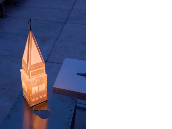 Viabizzuno, Campanili di luce