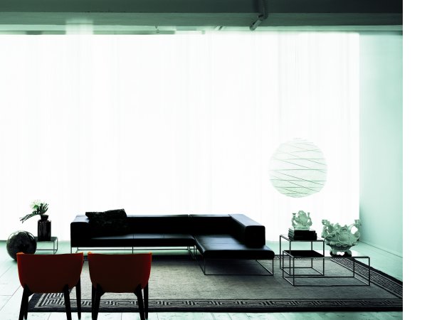 Living Divani, Ile