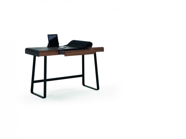 ClassiCon, Pegasus Home Desk